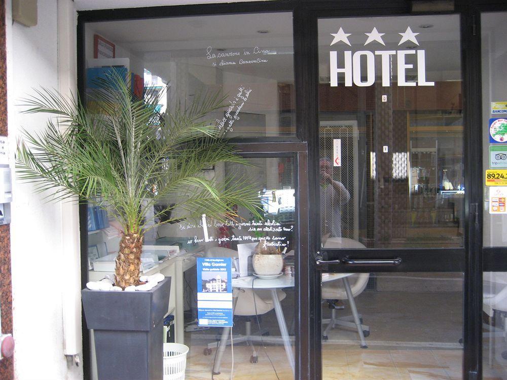 Hotel Duarte ボルディゲーラ エクステリア 写真
